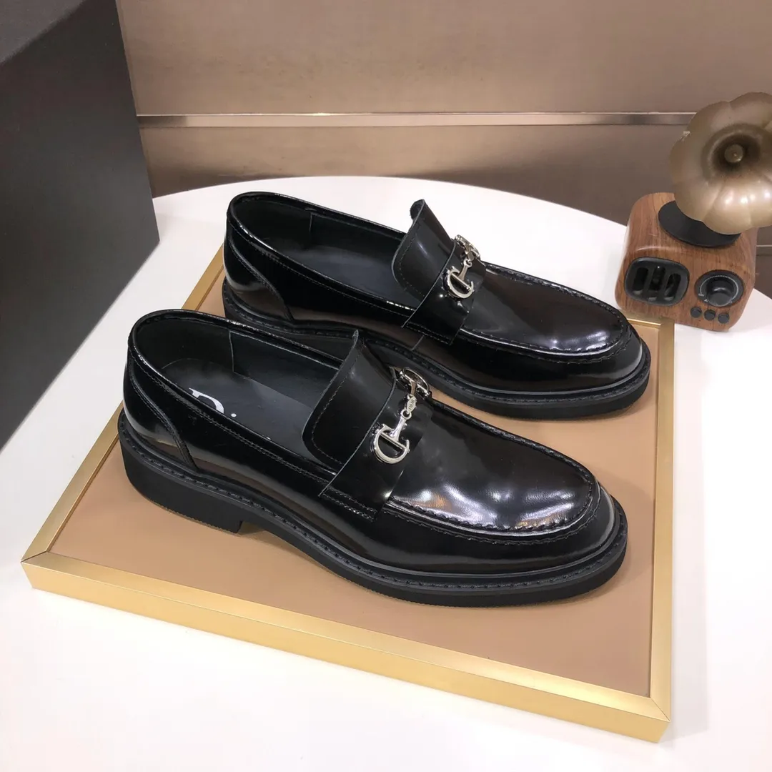 Men's shoes 💰680💰[Dior] (water-dyed cowhide lining) Dior original 1:1 high-quality factory, imported original materials, imported version of raw cowhide, water-dyed cowhide lining, original TPU outsole, code number: 38-44